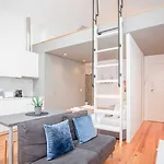 Liiiving In - Heart Of Mezzanine شقة بورتو