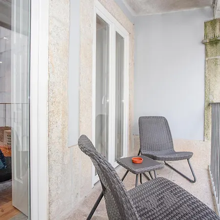 Apartment Liiiving In - Heart Of Mezzanine Porto
