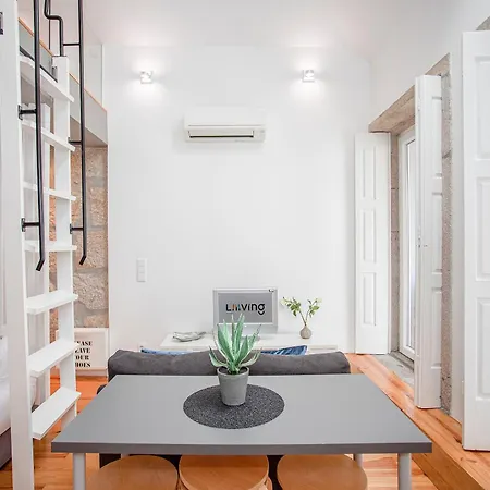 Apartment Liiiving In - Heart Of Mezzanine