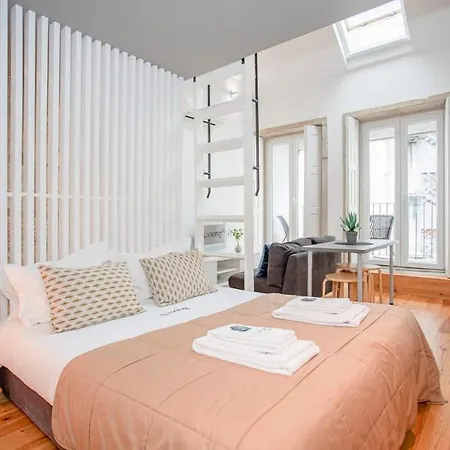 Apartment Liiiving In - Heart Of Mezzanine