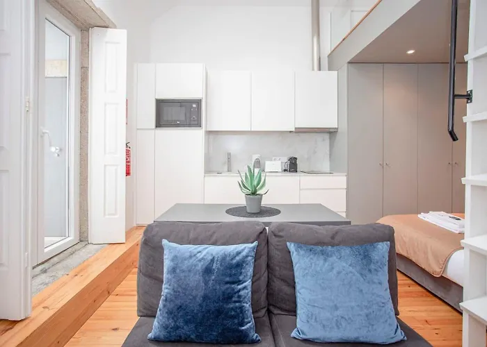 Liiiving In - Heart Of Mezzanine *