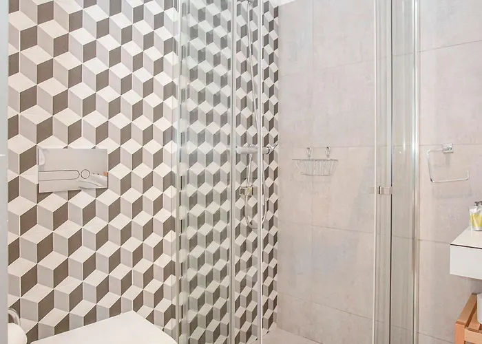 Liiiving In - Heart Of Mezzanine