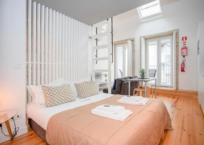 Apartment Liiiving In - Heart Of Mezzanine