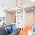Liiiving In - Heart Of Mezzanine Lägenhet