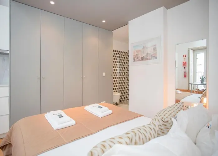 Liiiving In - Heart Of Mezzanine *